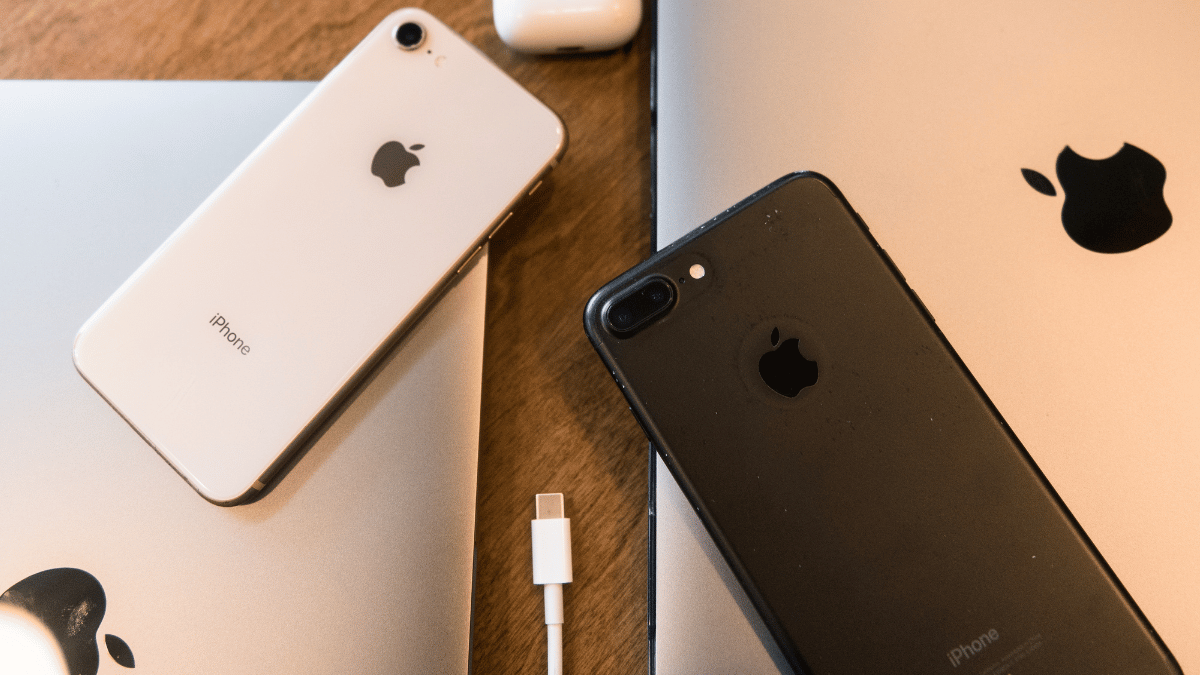 iPhone 13